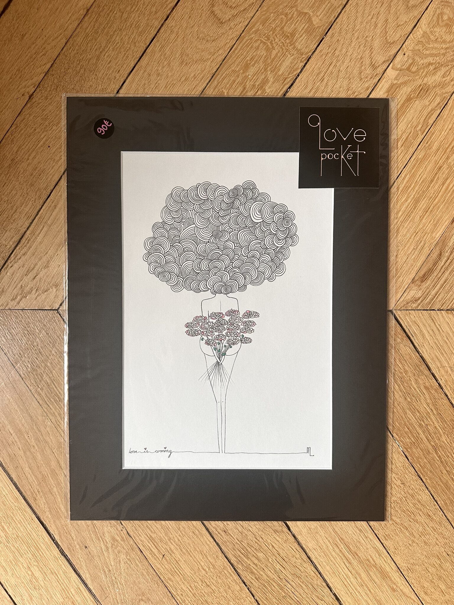 Love is coming dessin passe partout noir femme libérée nature artiste cheveux fleurs