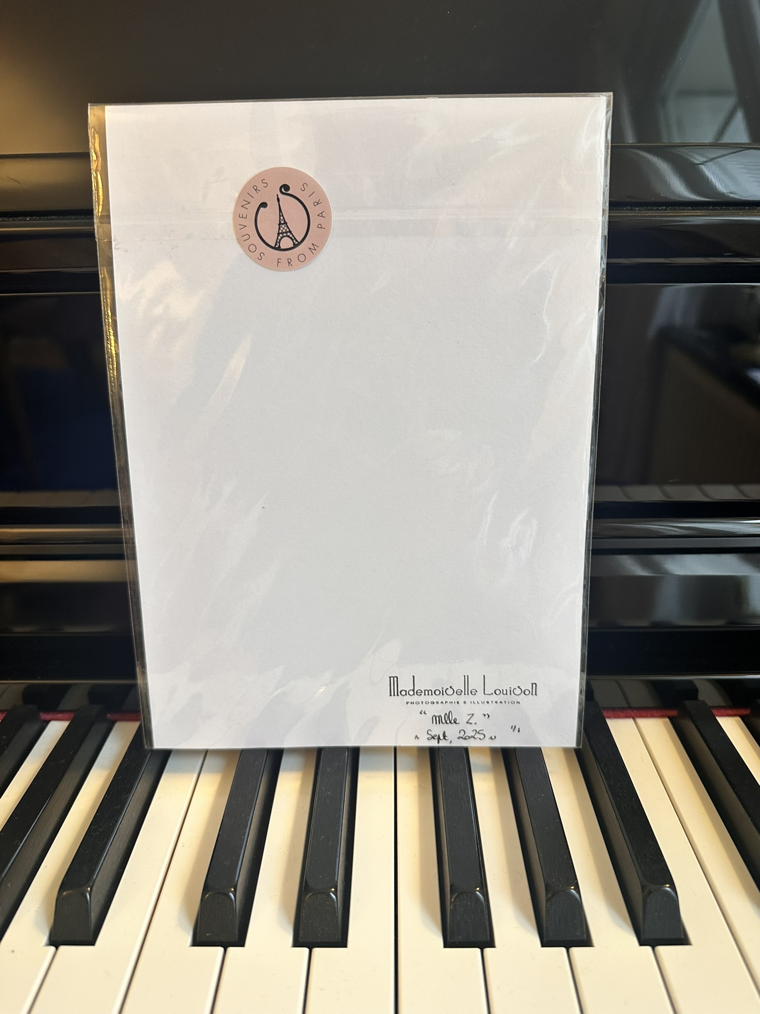 dos Mlle V dessin original Mlle Louison paris femme