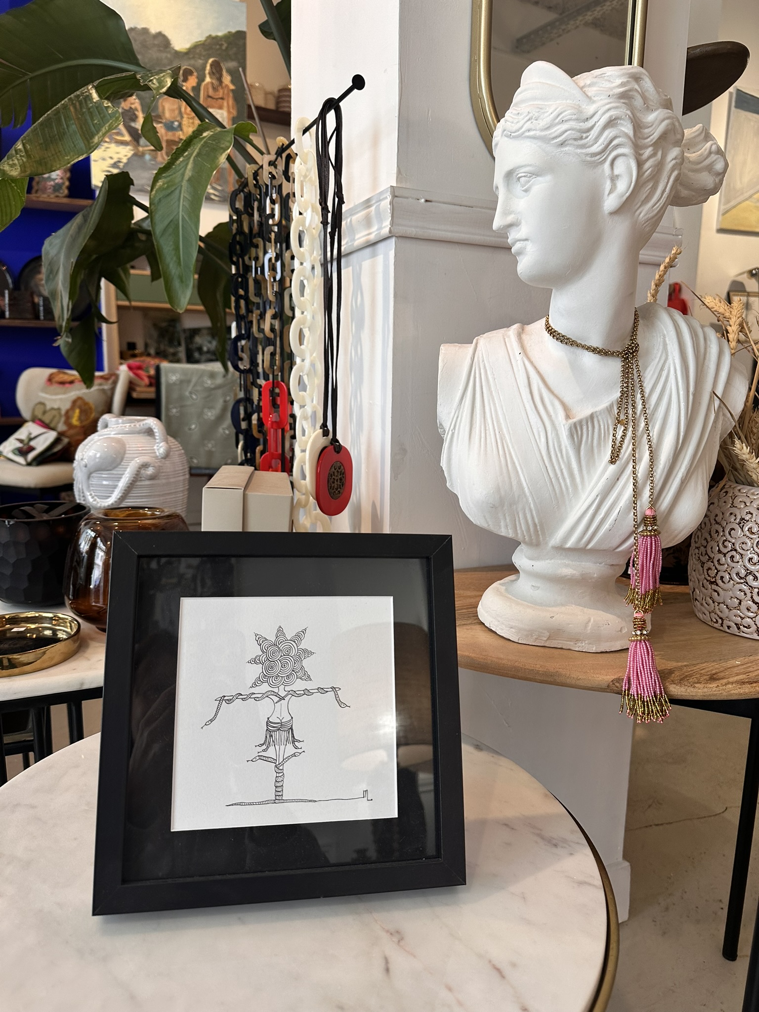 "Petite Médusée" aime s'entourer de créatures sssssssupberbes, dessin original de la collection Nature chez © Les P'tits Q libérés by Mademoiselle Louison®